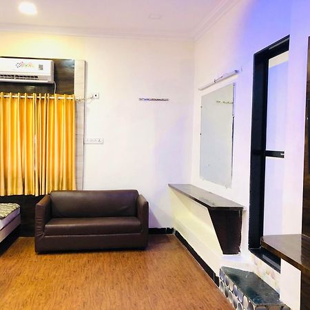 Hotel Volga 2 뭄바이 외부 사진