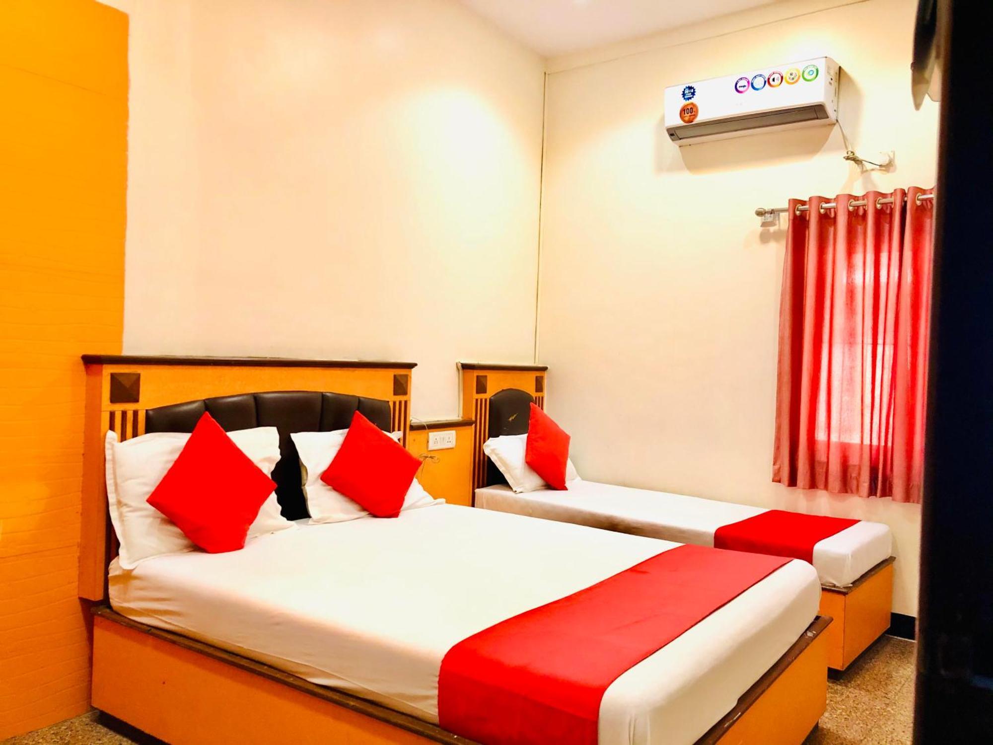 Hotel Volga 2 뭄바이 외부 사진